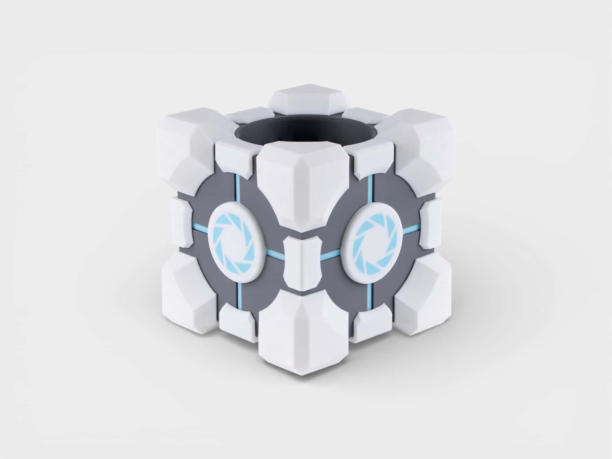Companion Cube Pen Holder - Thumbnail 3