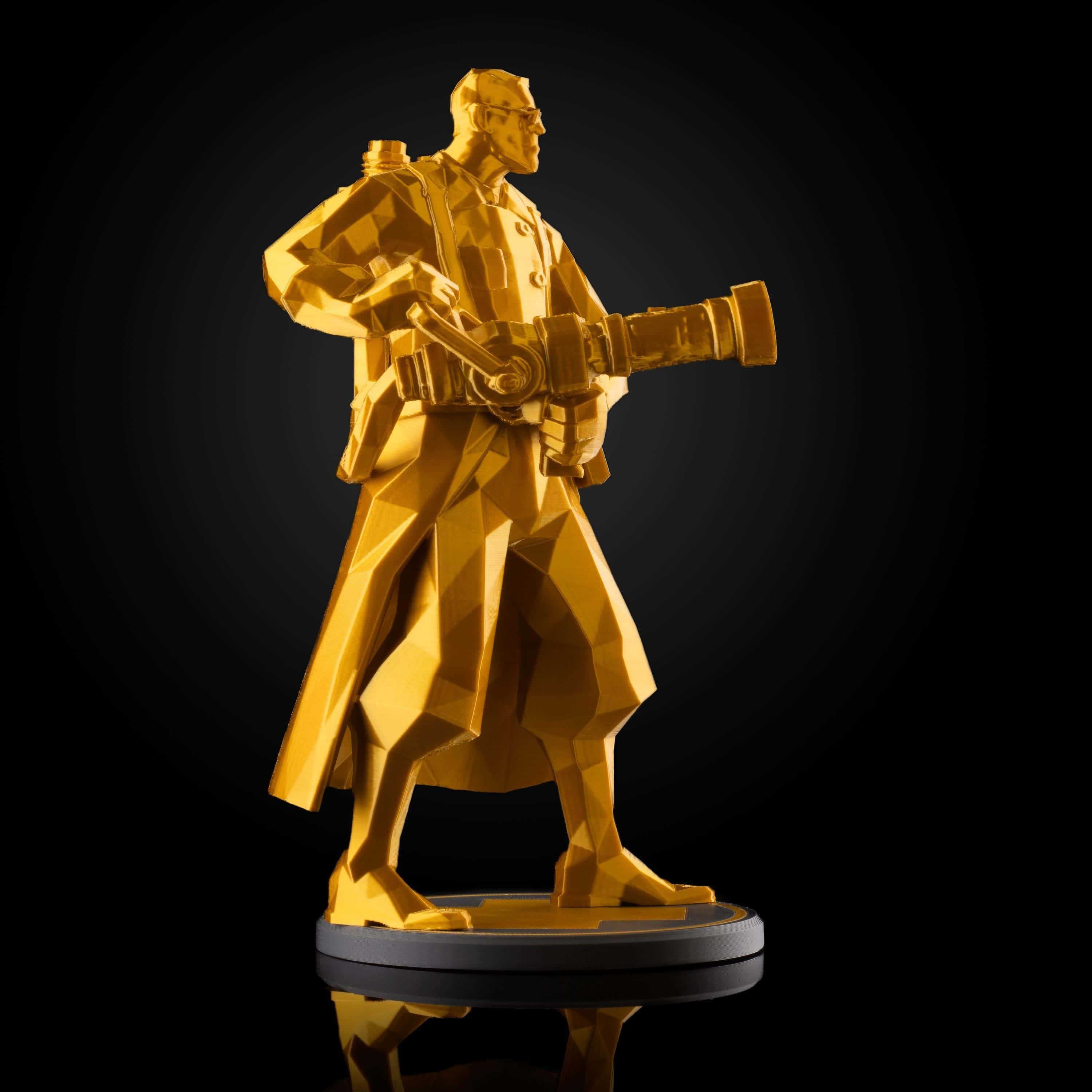 Medic Figurine - Thumbnail 5