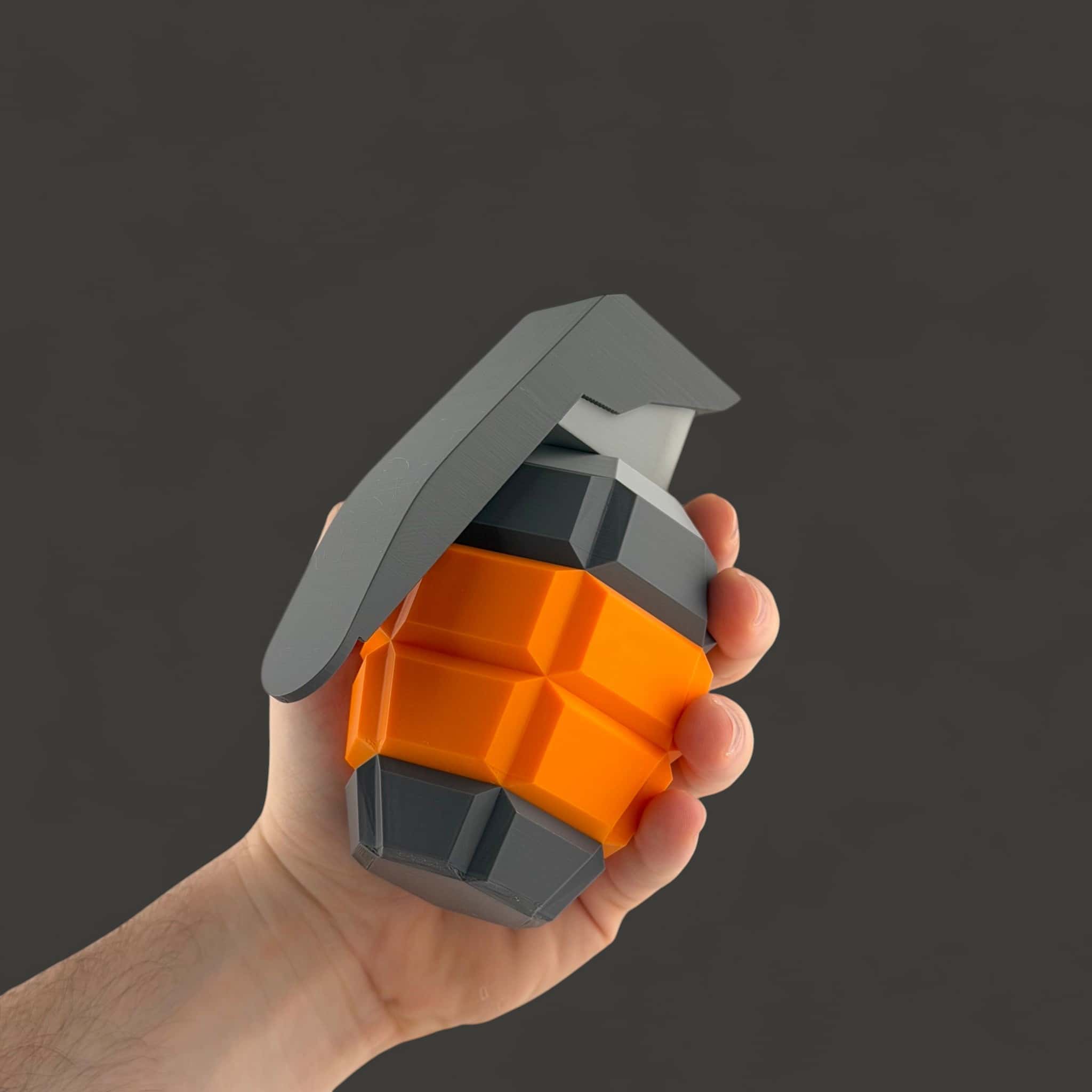 Soldier Cosplay Grenade - Thumbnail 3