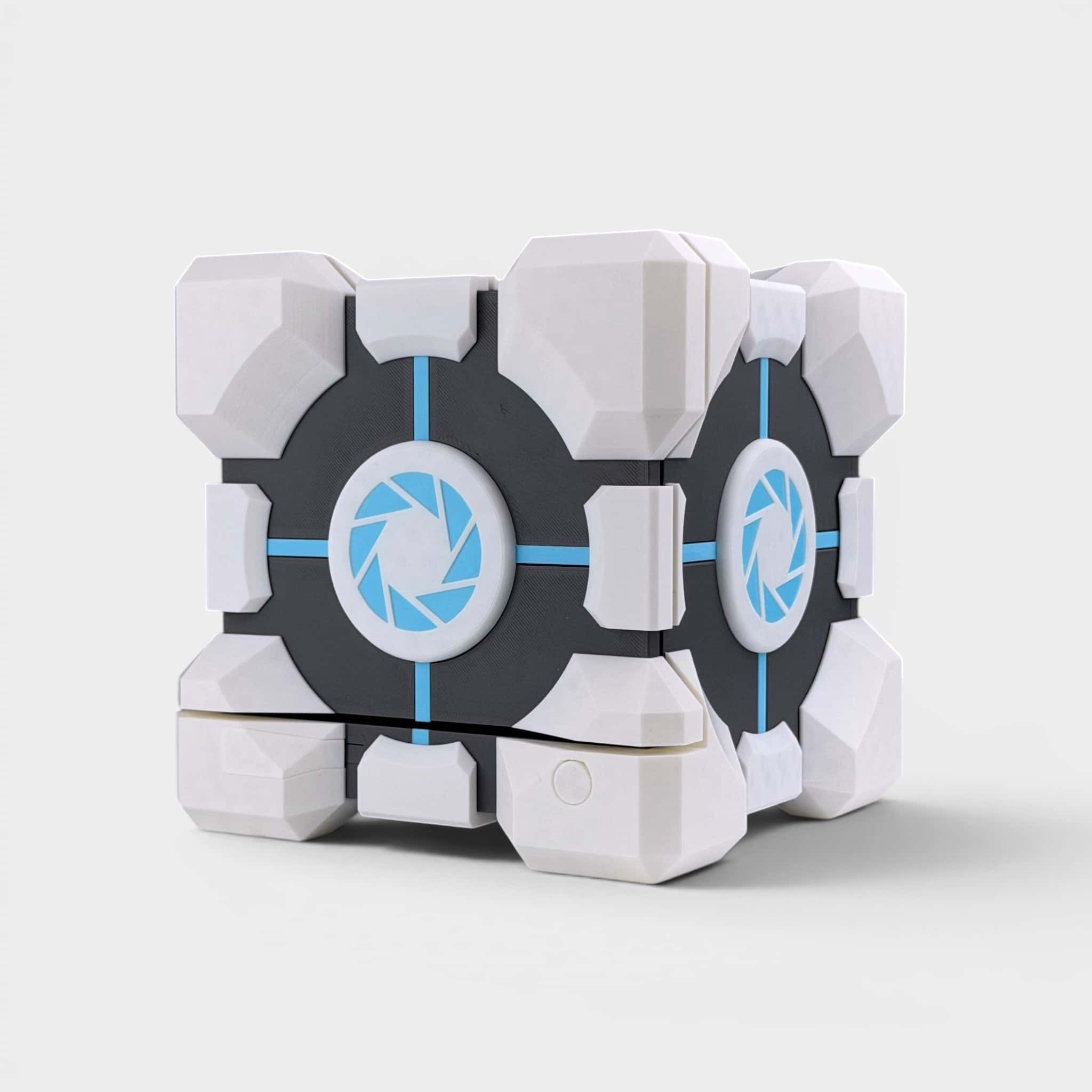 Portal 1 Cube Steam Machine Case - Thumbnail 12
