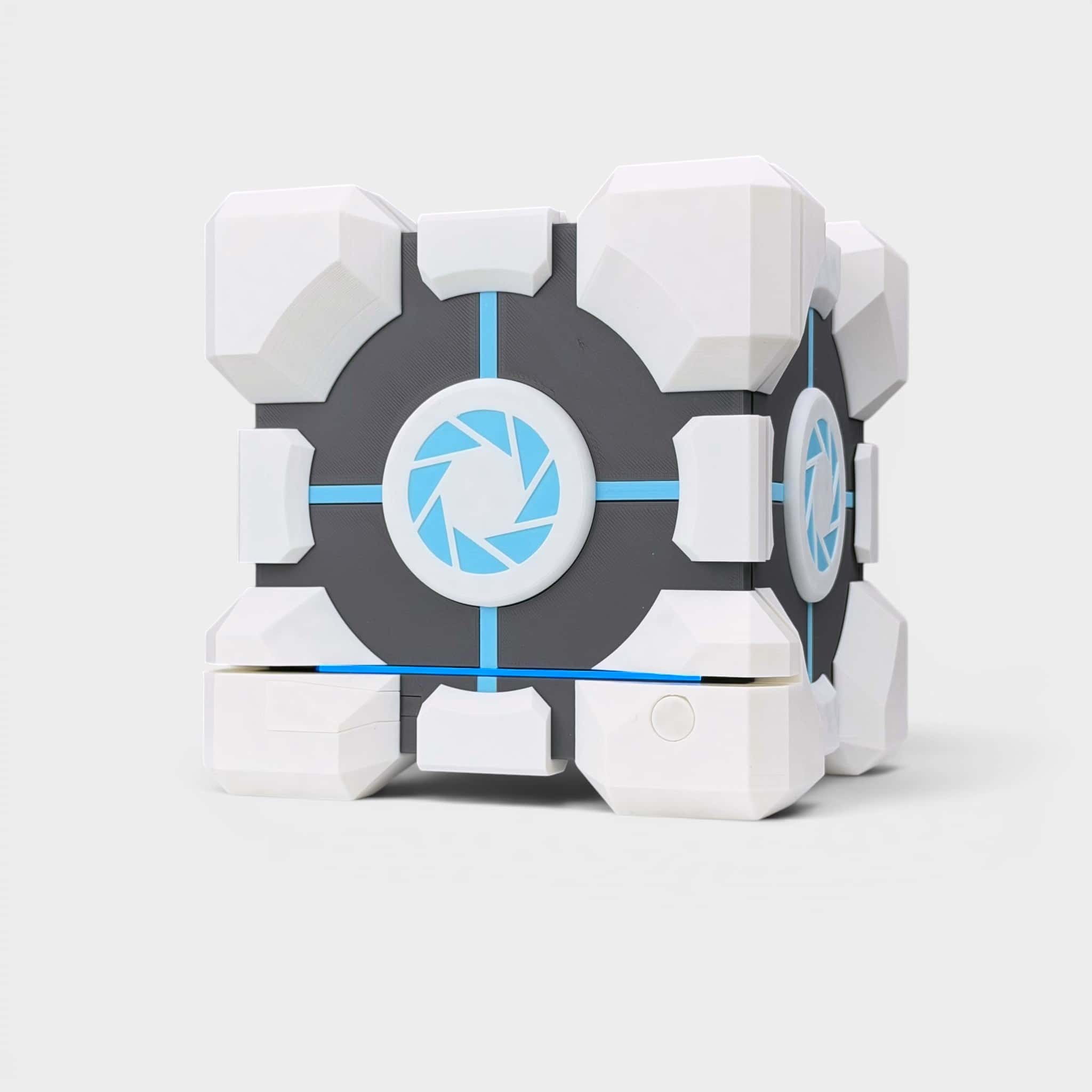 Portal 1 Cube Steam Machine Case - Thumbnail 11